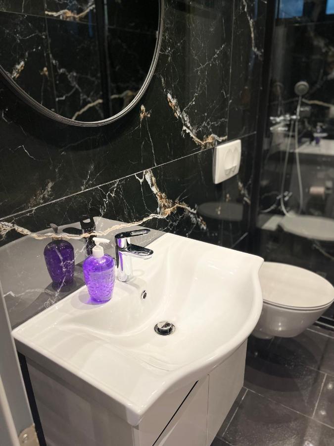 Alb Apartments Tiranë Luaran gambar