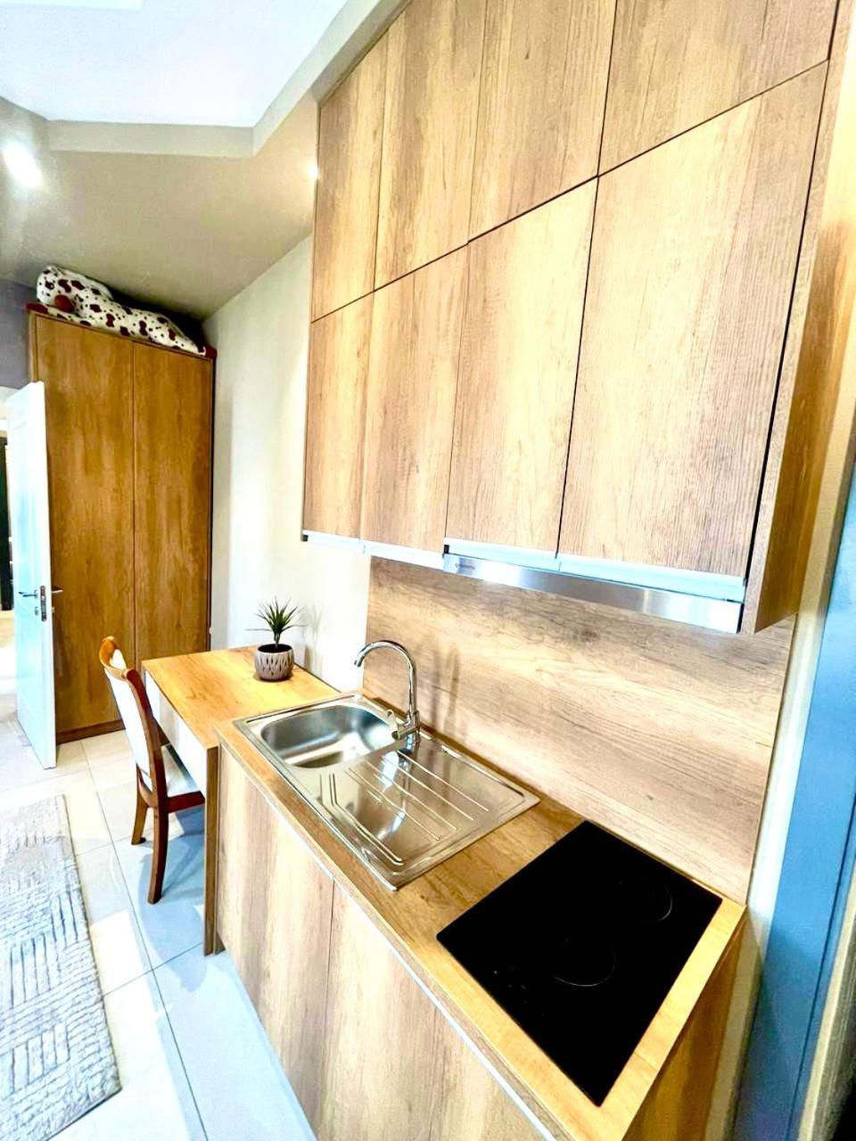 Alb Apartments Tiranë Luaran gambar